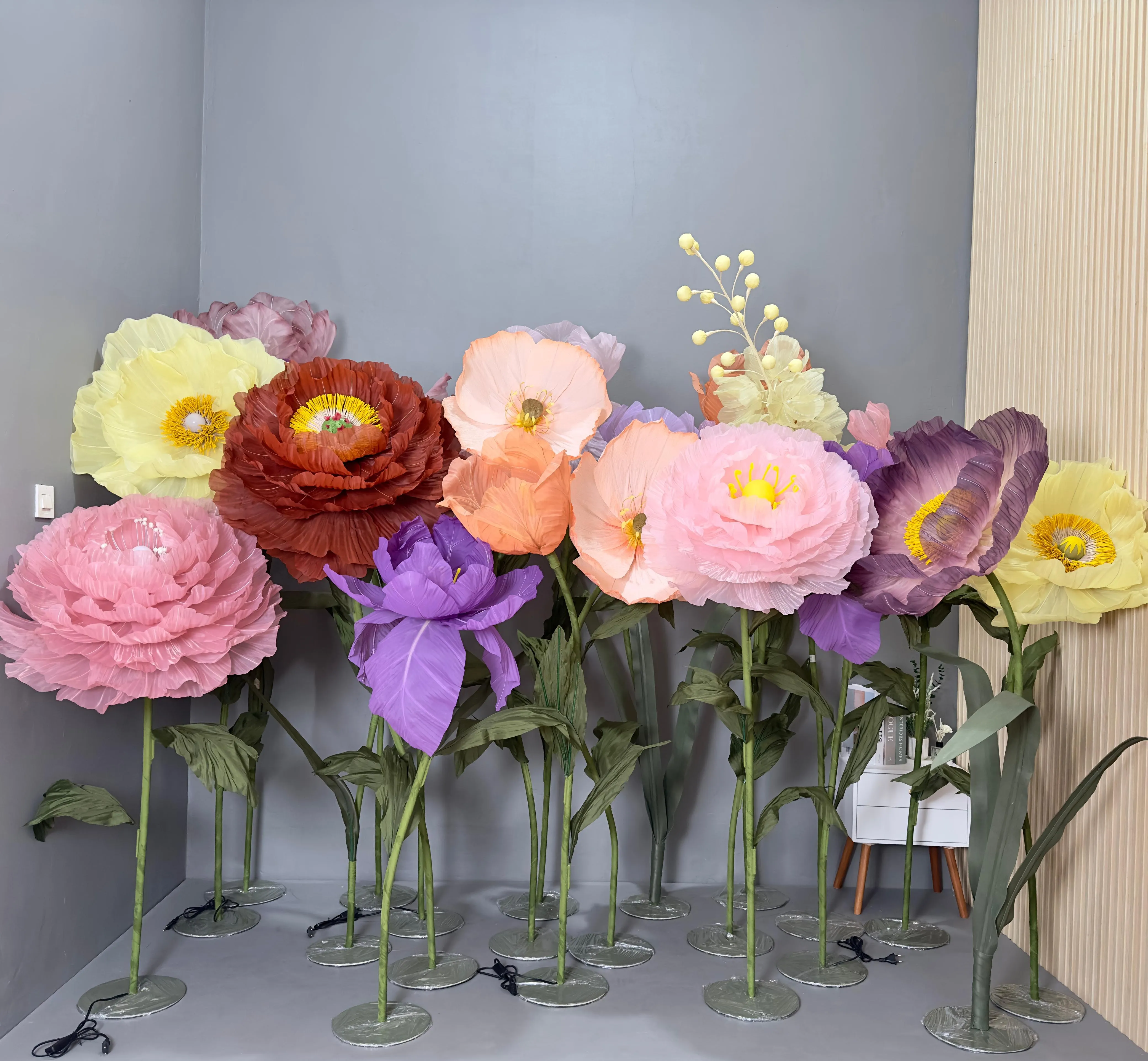 Giant Flowers On-Site (Half Flowers)