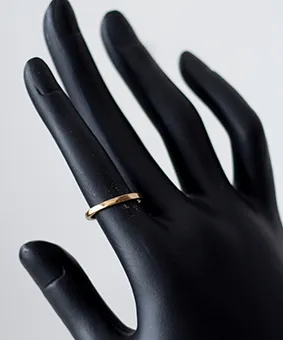 Gold Ring with Classic Design