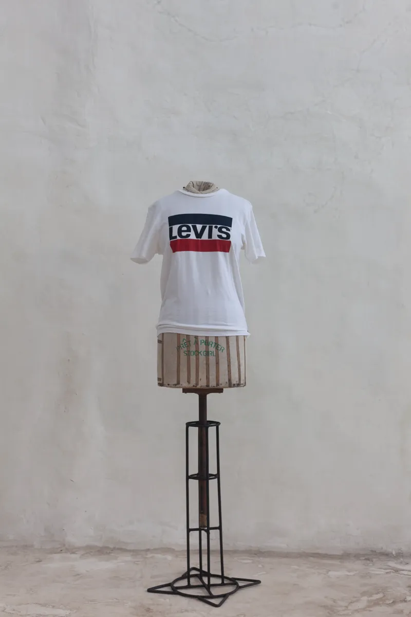 White T-Shirt with Levi's Logo