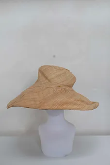 Straw Hat with Irregular ( Floppy) Shape