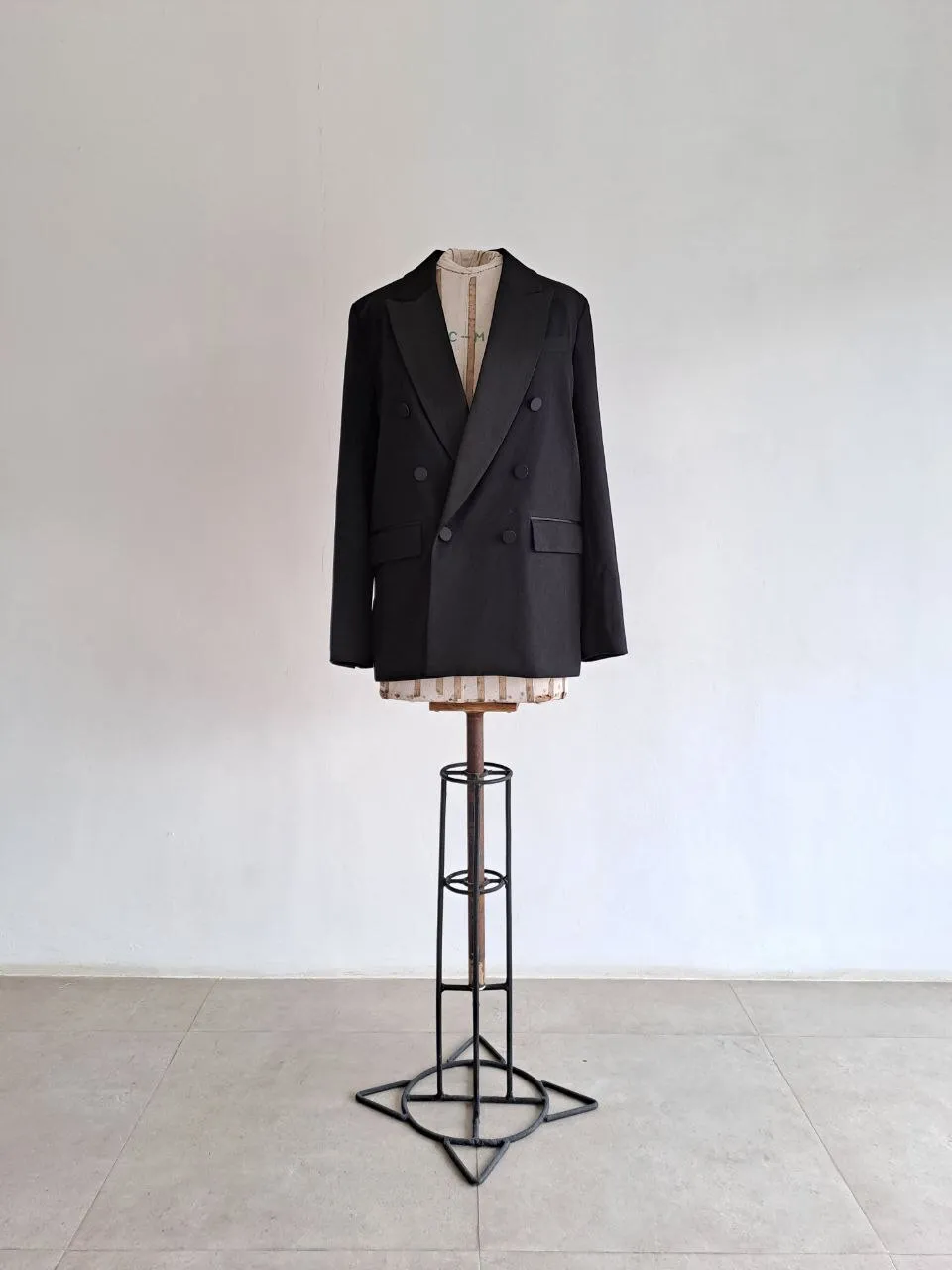 Black Blazer with 6 Buttons (Set)