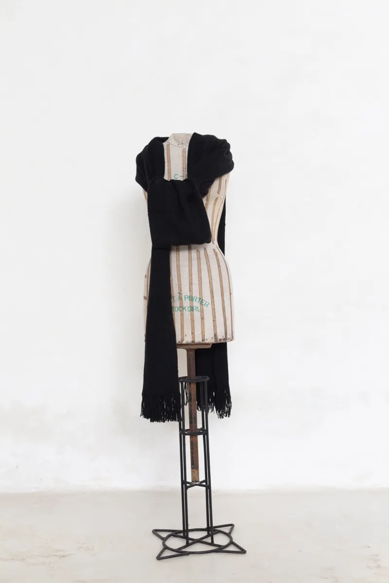  Black Oversize Scarf