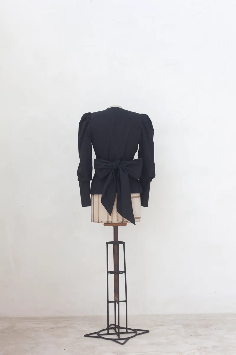 Puffed Sleeve Jacket with Bow