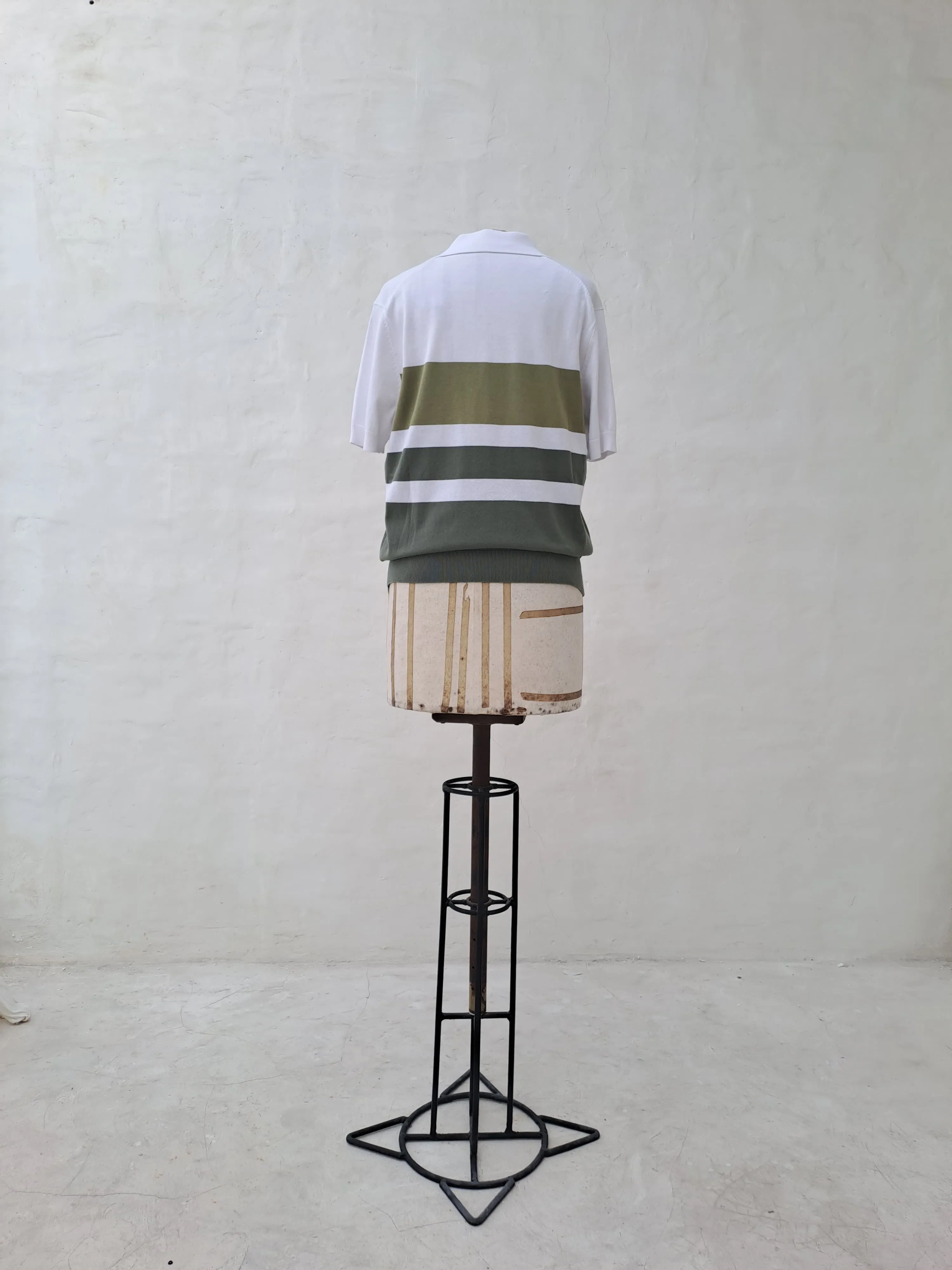 Dan John Men's Polo Shirt with Two Tones Striped