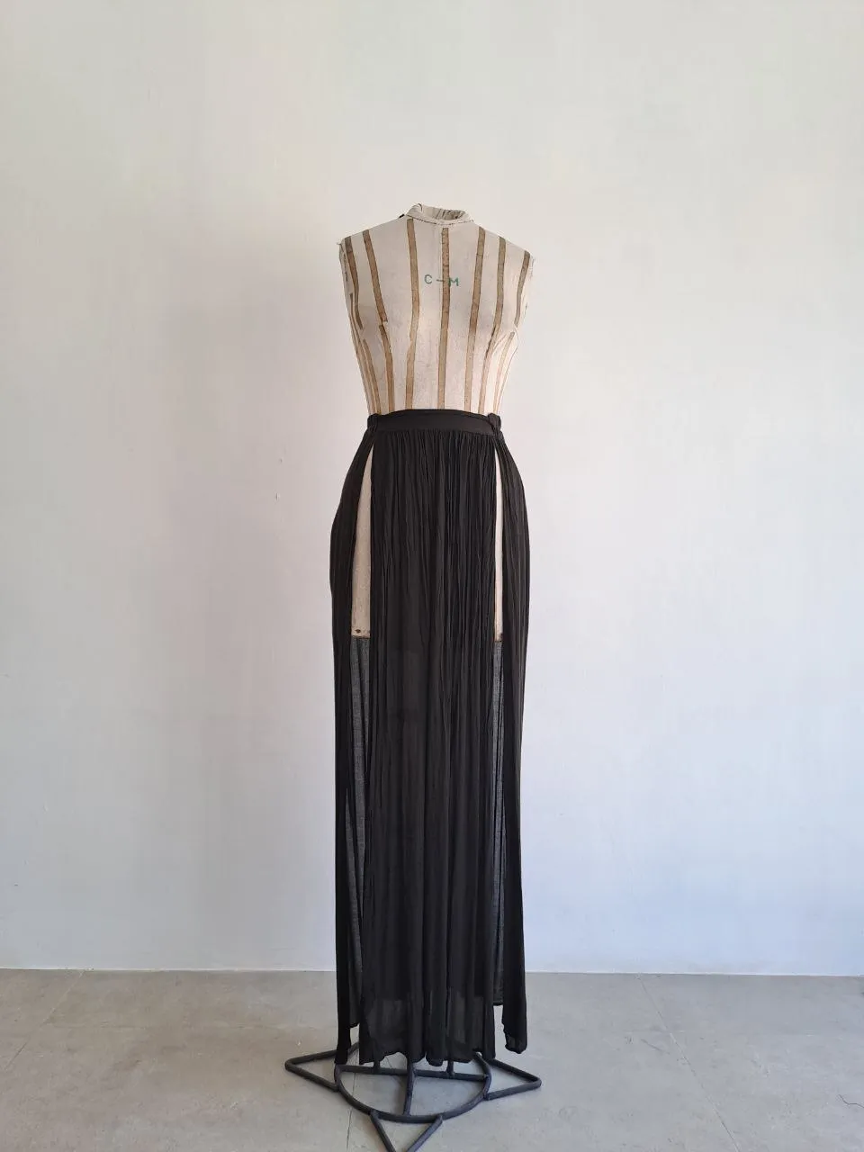 Two Side Skirt Maxi Long Black Skirt