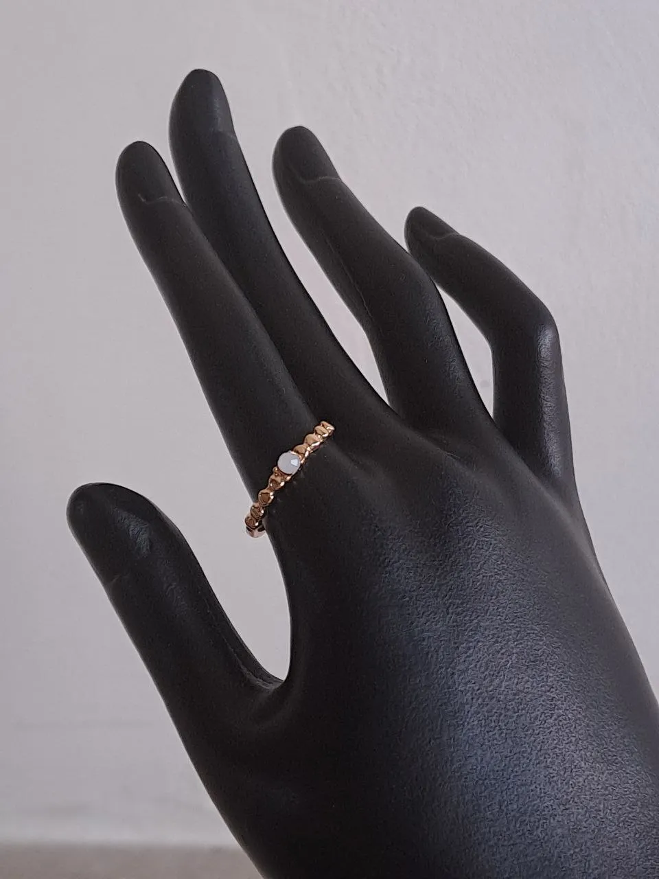 Hammered Thin Gold Ring with Gem
