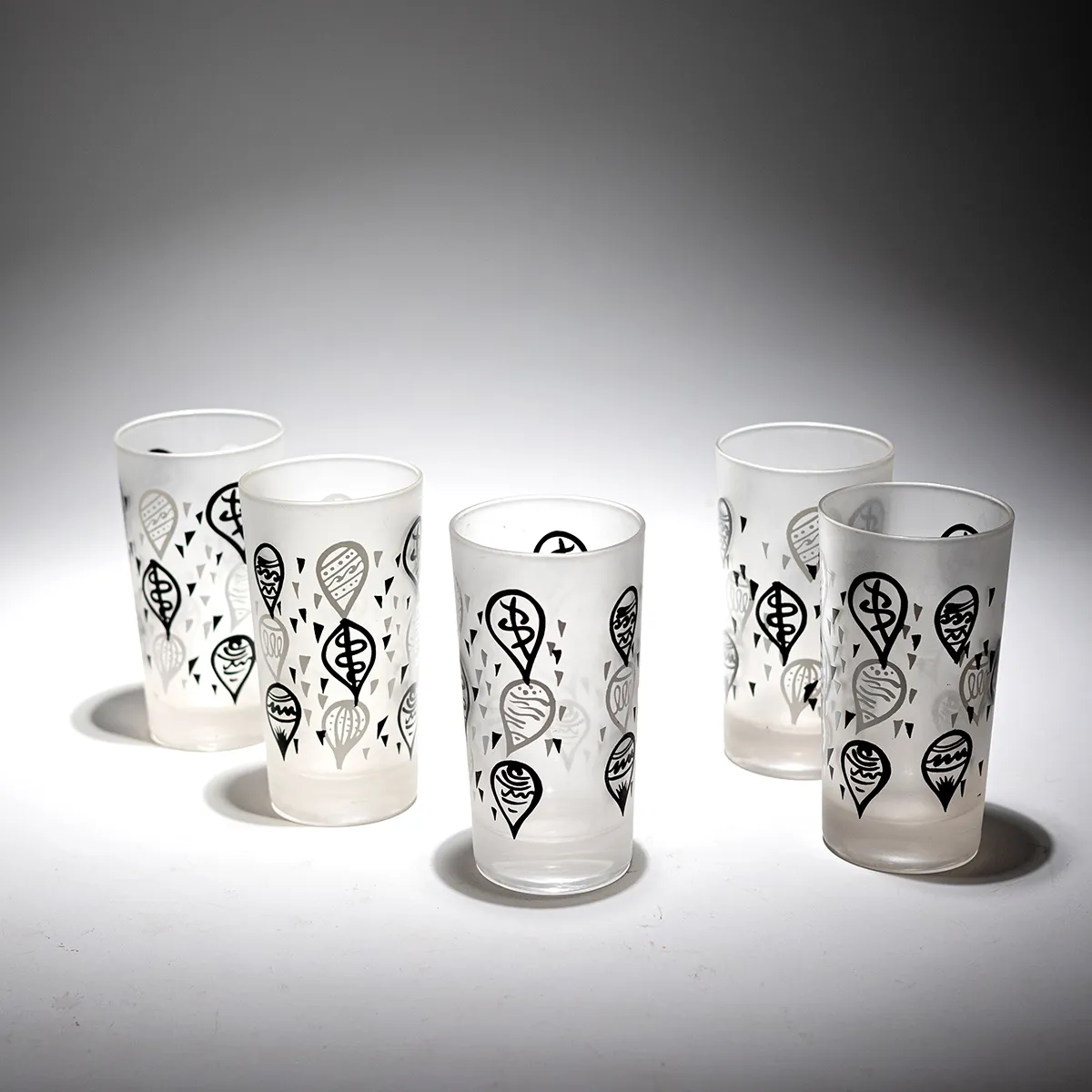 Vintage Black & White Frosted Glasses Party Pattern, Mid Century Modern