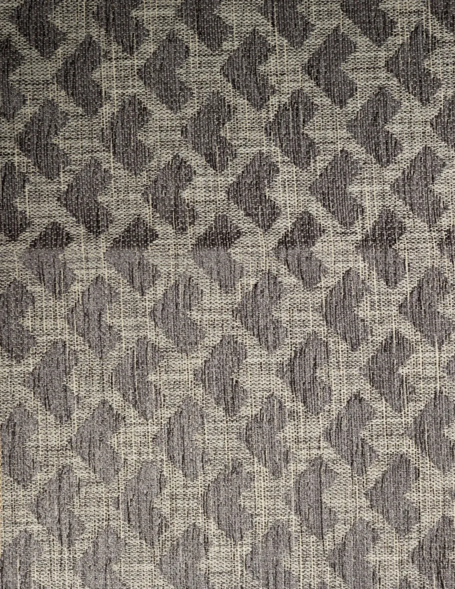 Fabric: Light Gray with dark Gray Hearts
