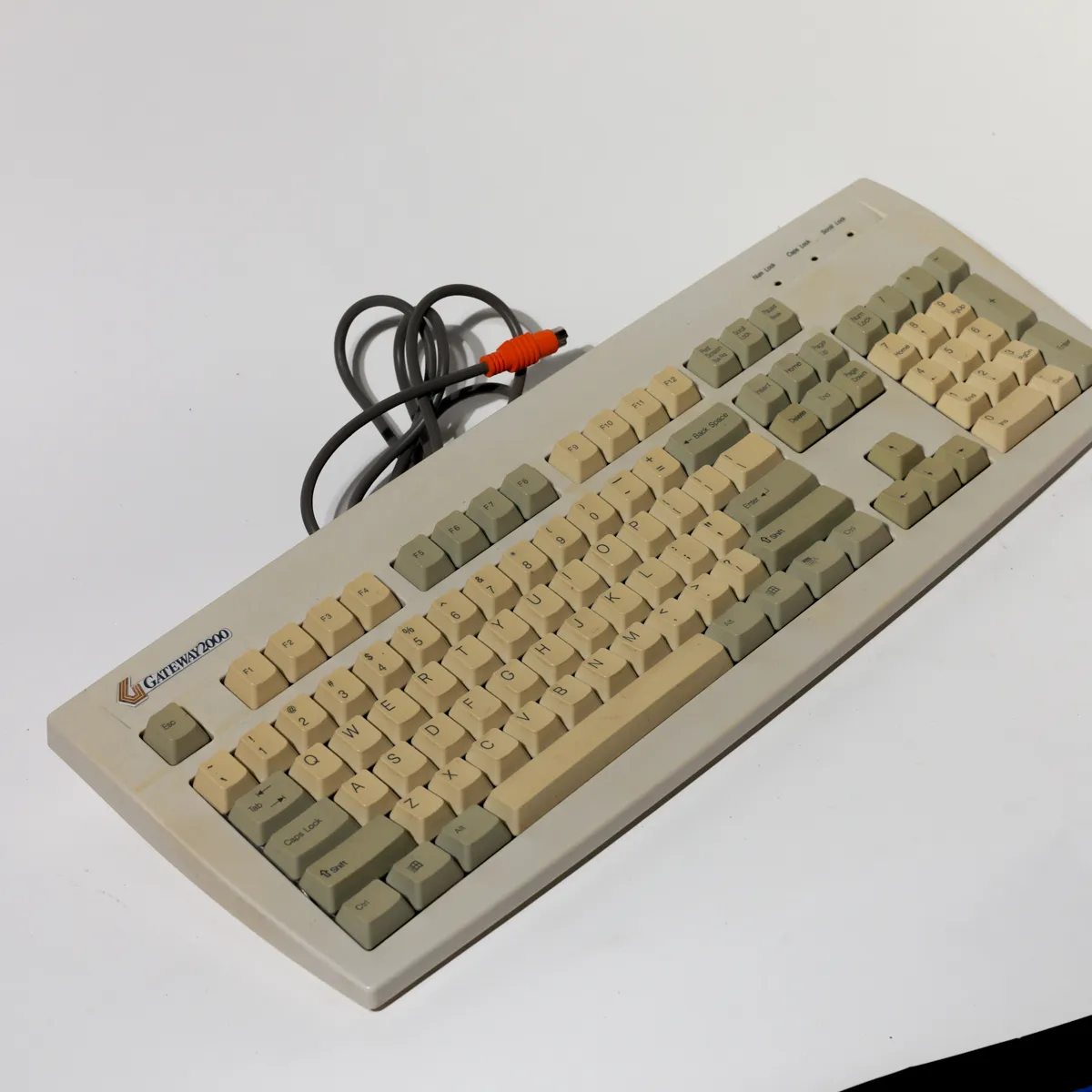 Gateway 2000 Vintage Beige Mechanical Keyboard 1990s