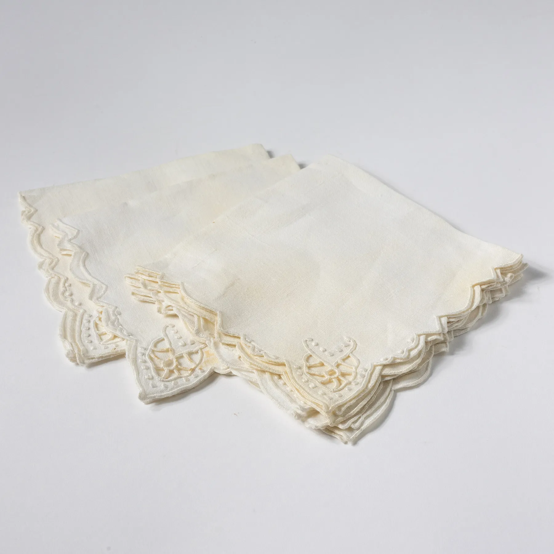 Dainty Embroidered Off White Cloth Napkin - 10.5"