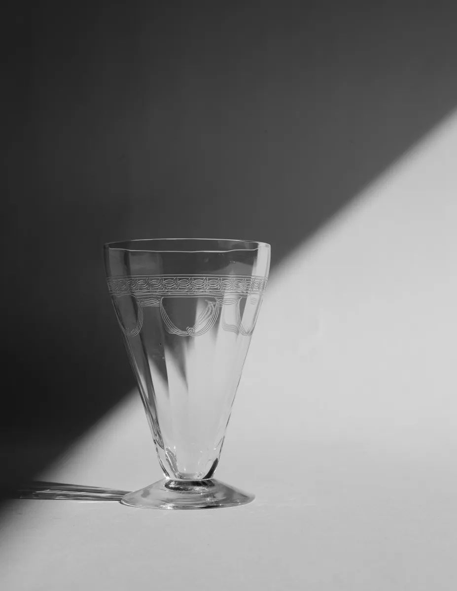 Fostoria Alaska White Gold Encrusted #869 Stem 5 ½” 10 oz Cone Footed Tumbler