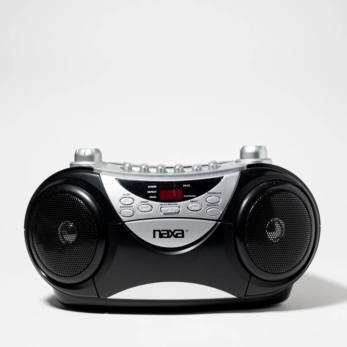 Portable CD Player, AM/FM Stereo Radio & Cassette Player/Recorder