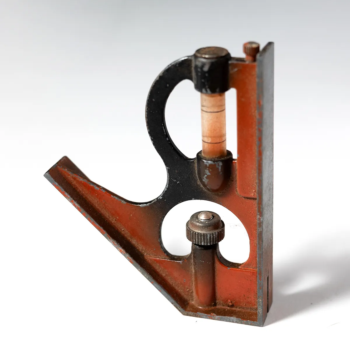 VINTAGE SQUARE RULE LEVEL METAL