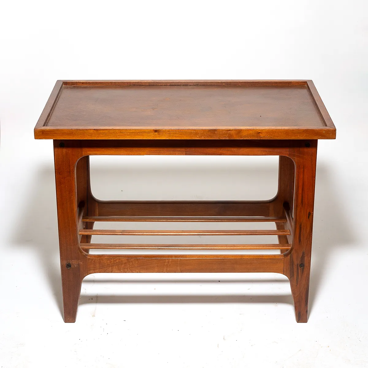 Solid Wood Bart Cart no wheels - 30.25" x 17.25" x 23"