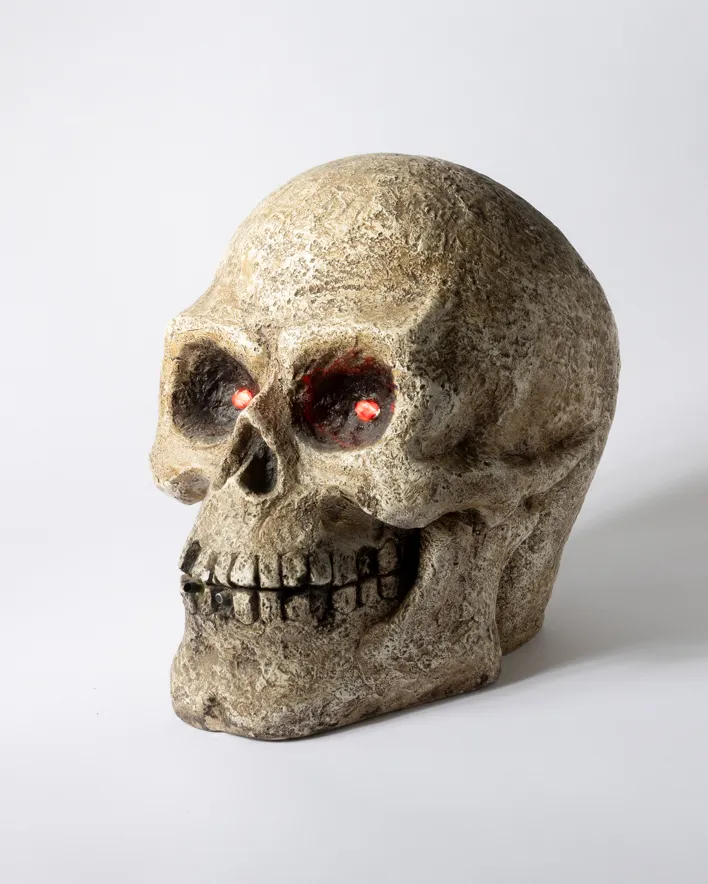 Halloween LARGE Skull with blinking red eyes.