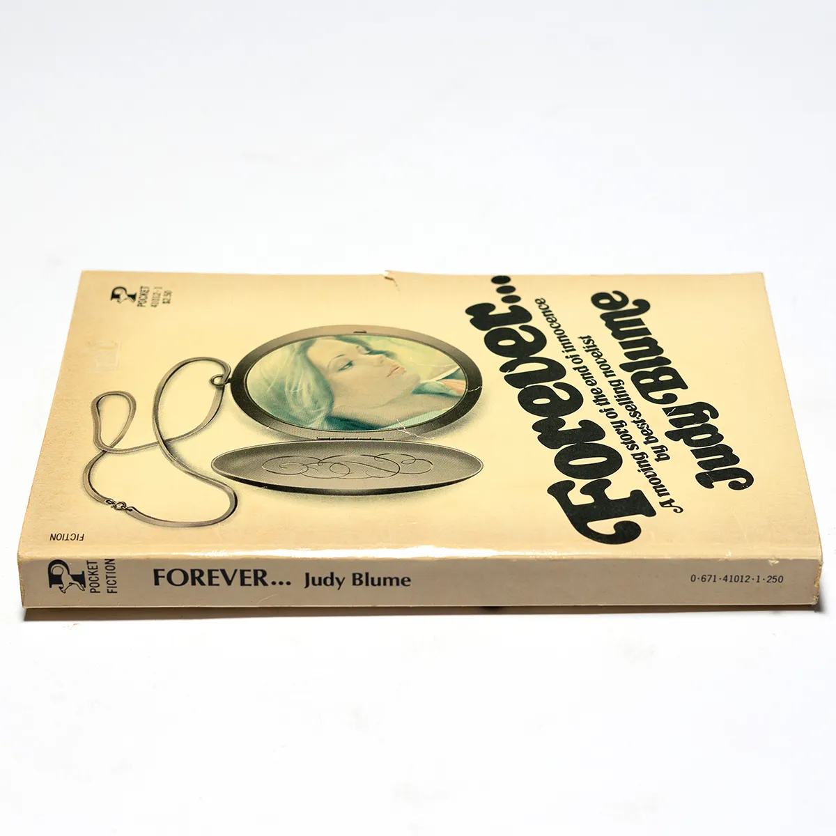 Vintage Classic Paperback Book "Forever" Judy Blume White with a locket on the front - 7" x 4.25" x .75"