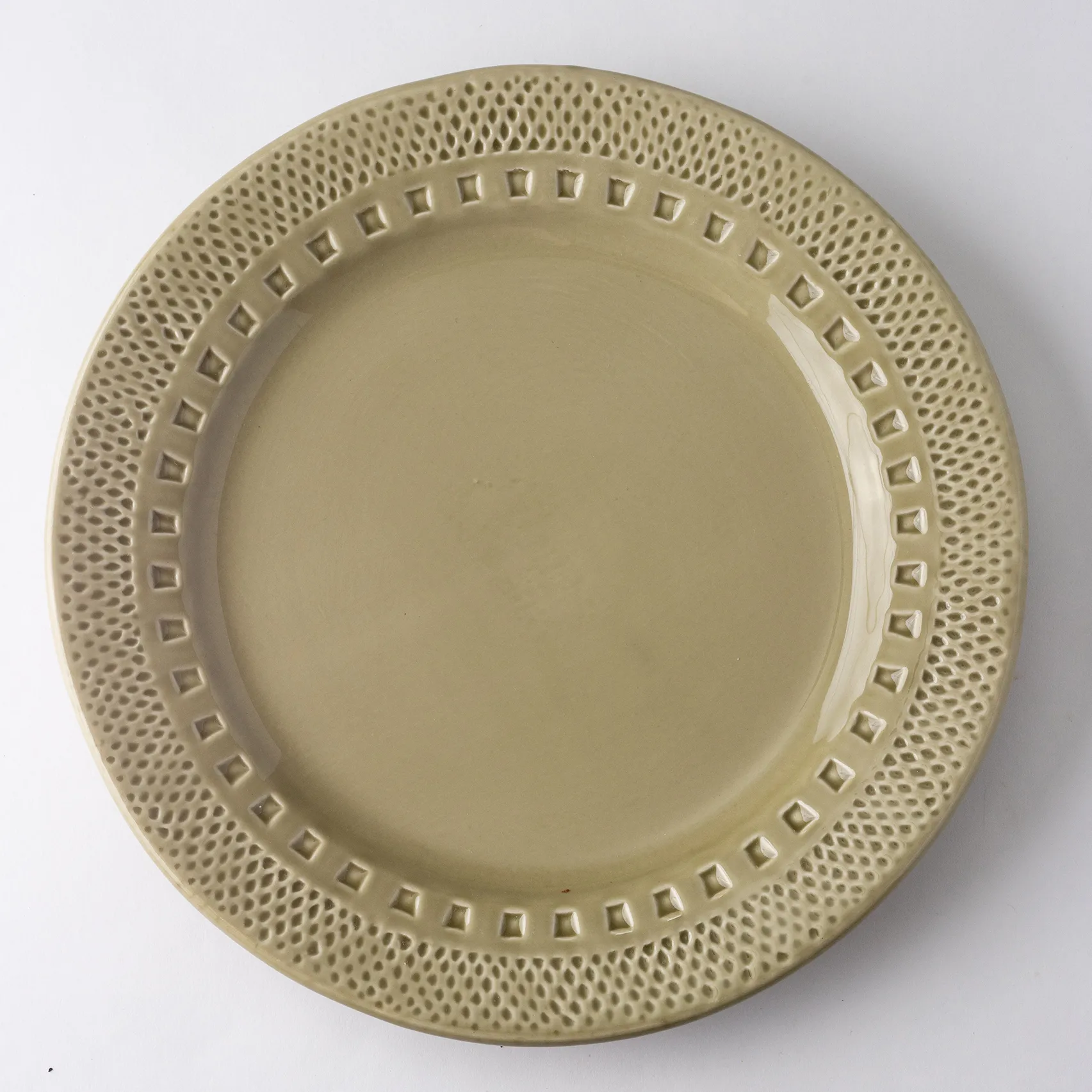 Set - 2 Green Embossed Rim Stoneware Plate - 1" x  8.75"