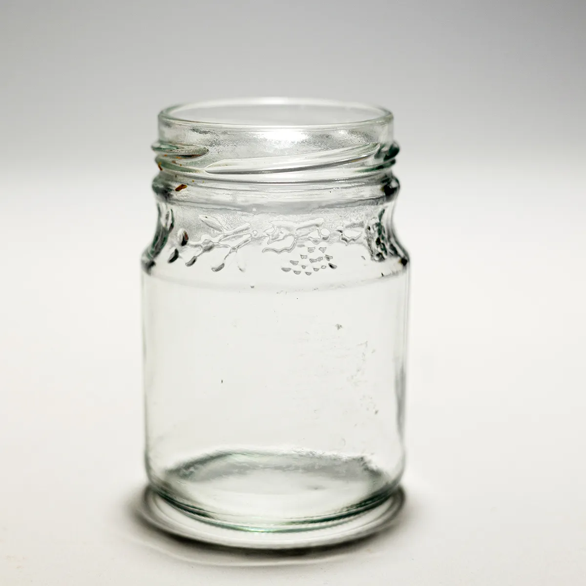 Short Vintage Jar with lib