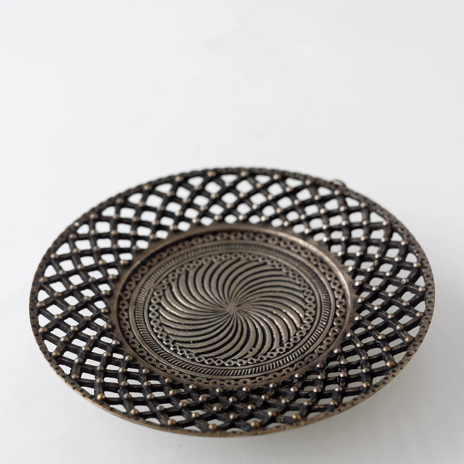 Decor Short Celtic Pedestal with Patina - 1.5" x 5.5"