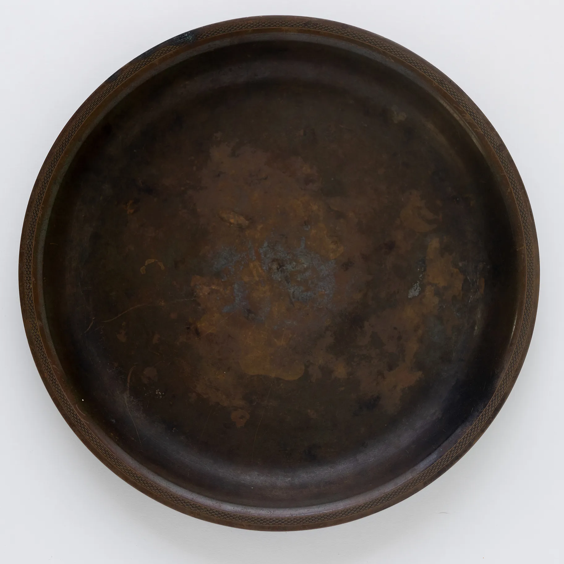 Bronze Charger - 11" X 1"