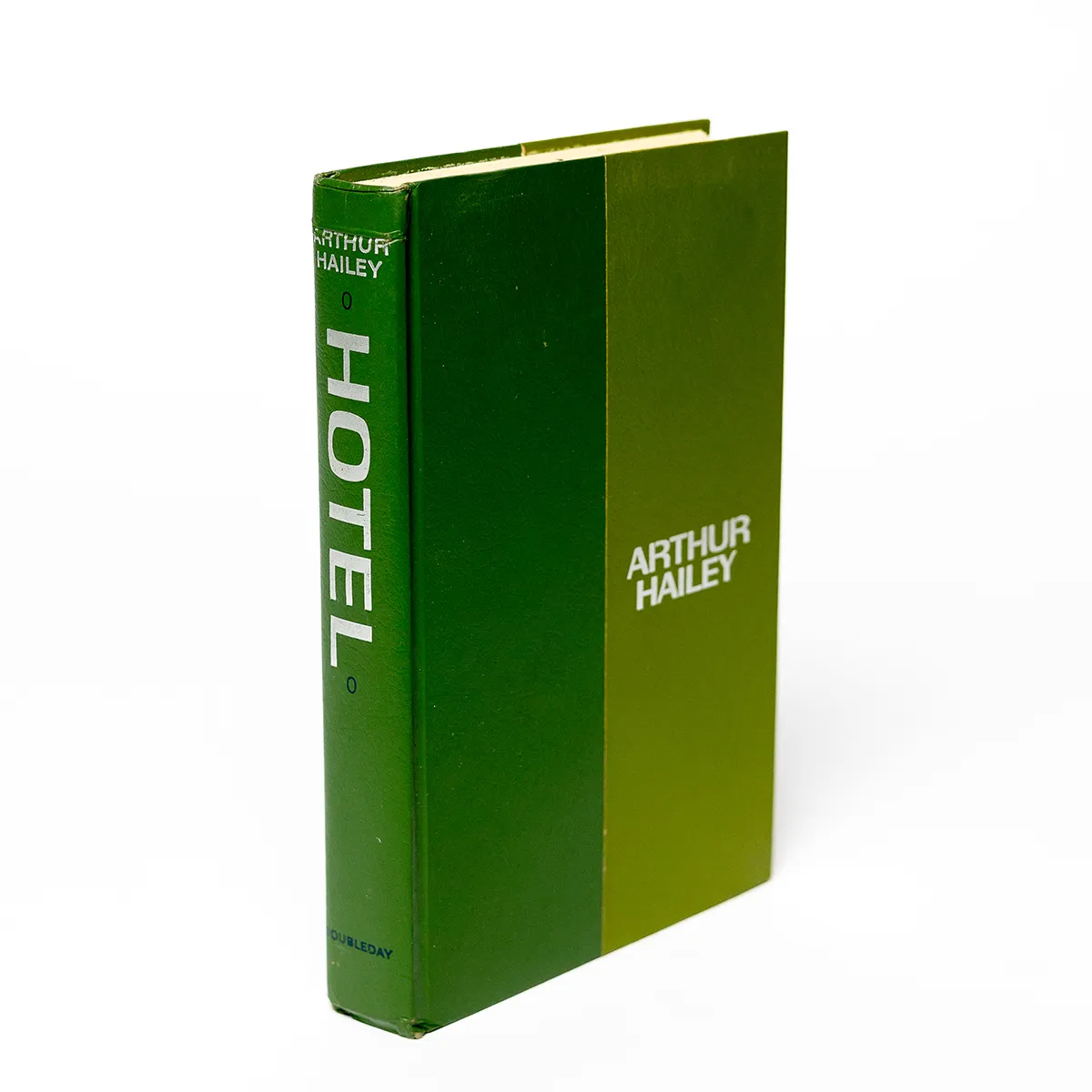 Book: Hotel by Arthur Hailey 1 Part of a 3 Part Series Two Tone Green by Double Play & Co 
