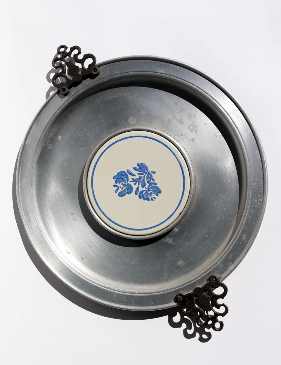 Vintage Pfaltzgraff Round Handled Serving Tray Cheese Tray, Silver Medal Blue and Whiite round tile in the center Yorktowne