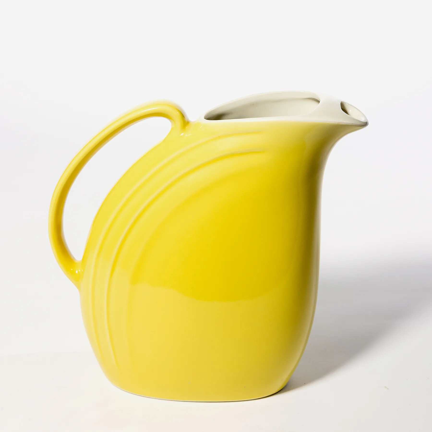 Pale Baby Yellow Retro Deco Vintage Ceramic Water Jug Pitcher, Flower Vase - 8" x 8"