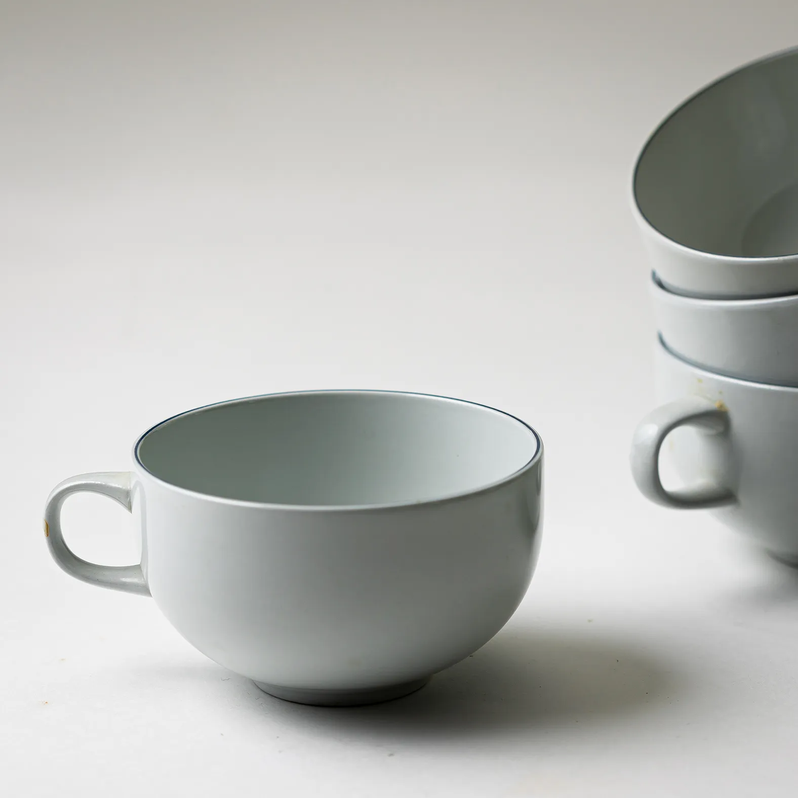 Light Gray Coupe Shaped Coffee Mugs Blue Line Around Edge - 4" x 2.5"