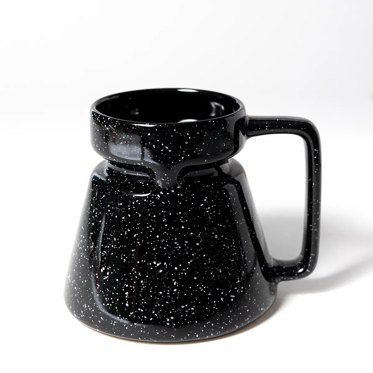 Highwave Hotjo Black with White Specks Travel Mug, Fluted Mug with a square handle