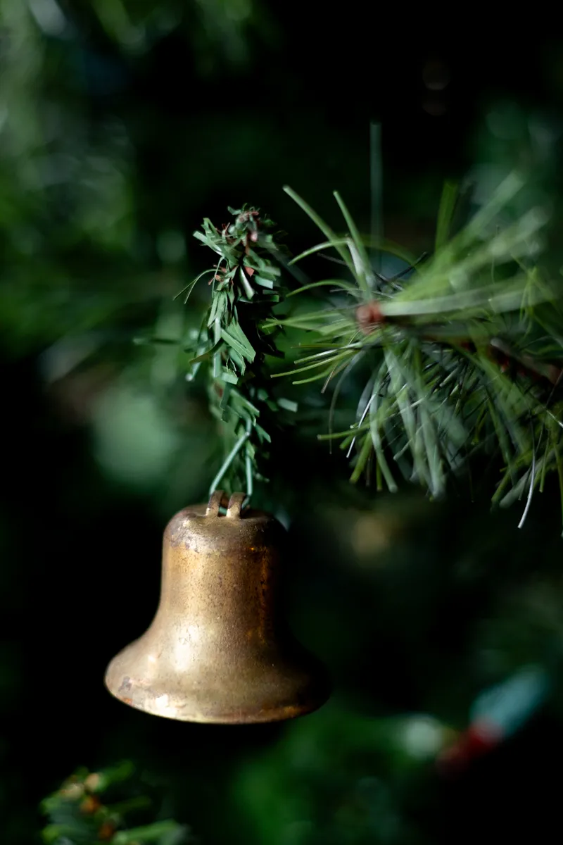 Christmas Tree Ornament: Vintage Brass Bell