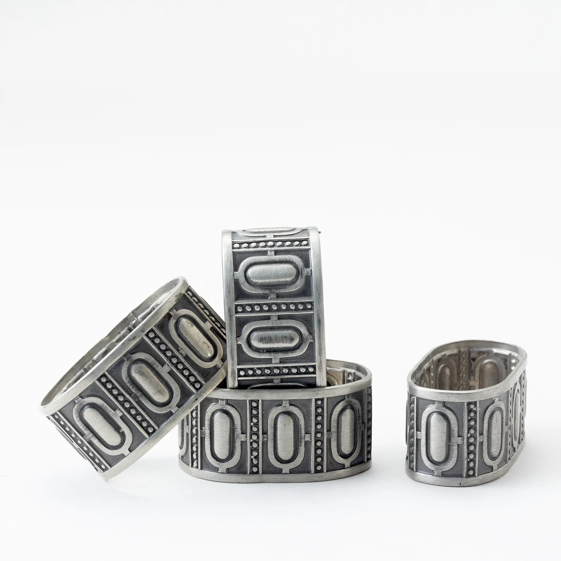 Vintage Pewter Napkin Rings 70s style - 2" x 1"