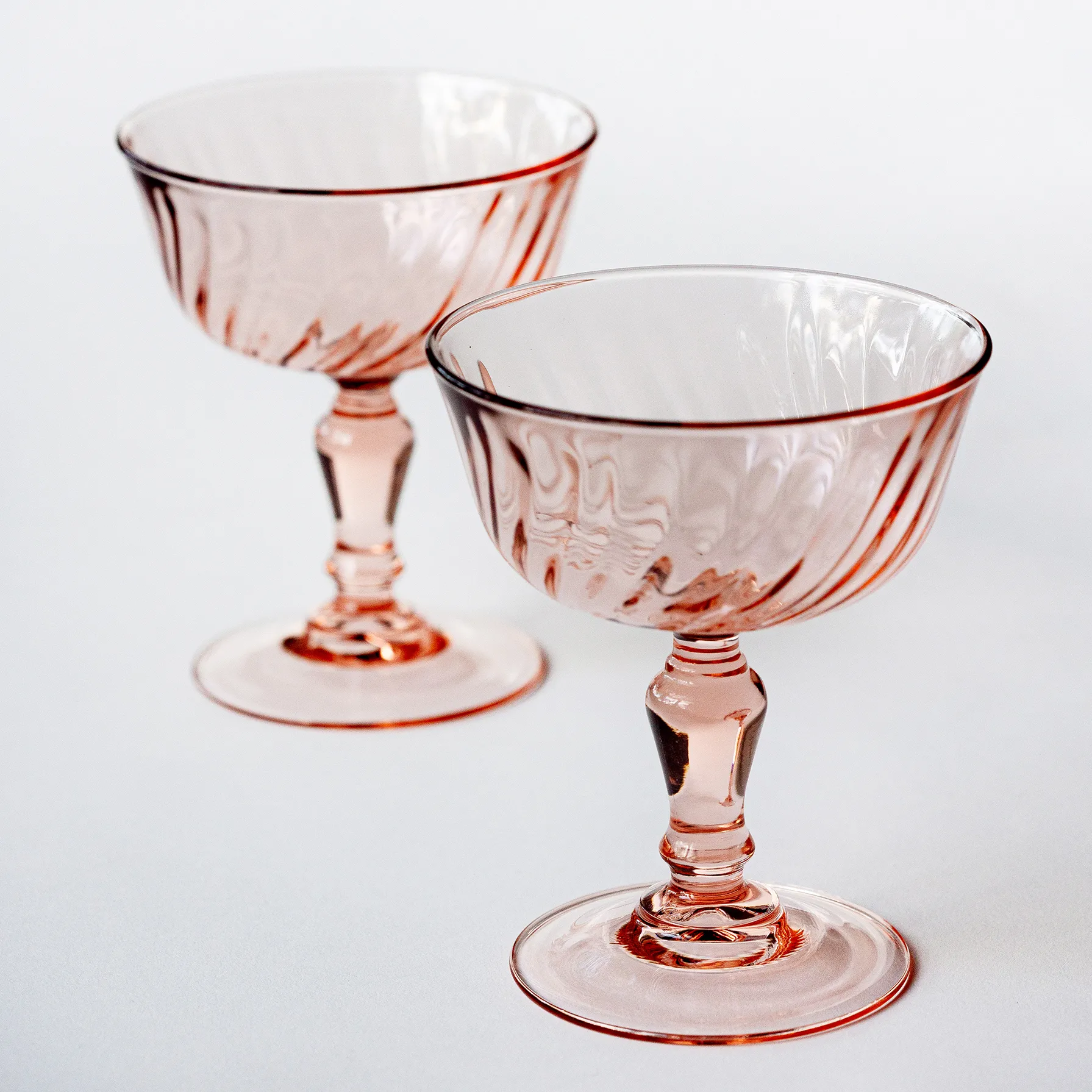 Pink Swirl Champagne - 4.25" x 3.25"