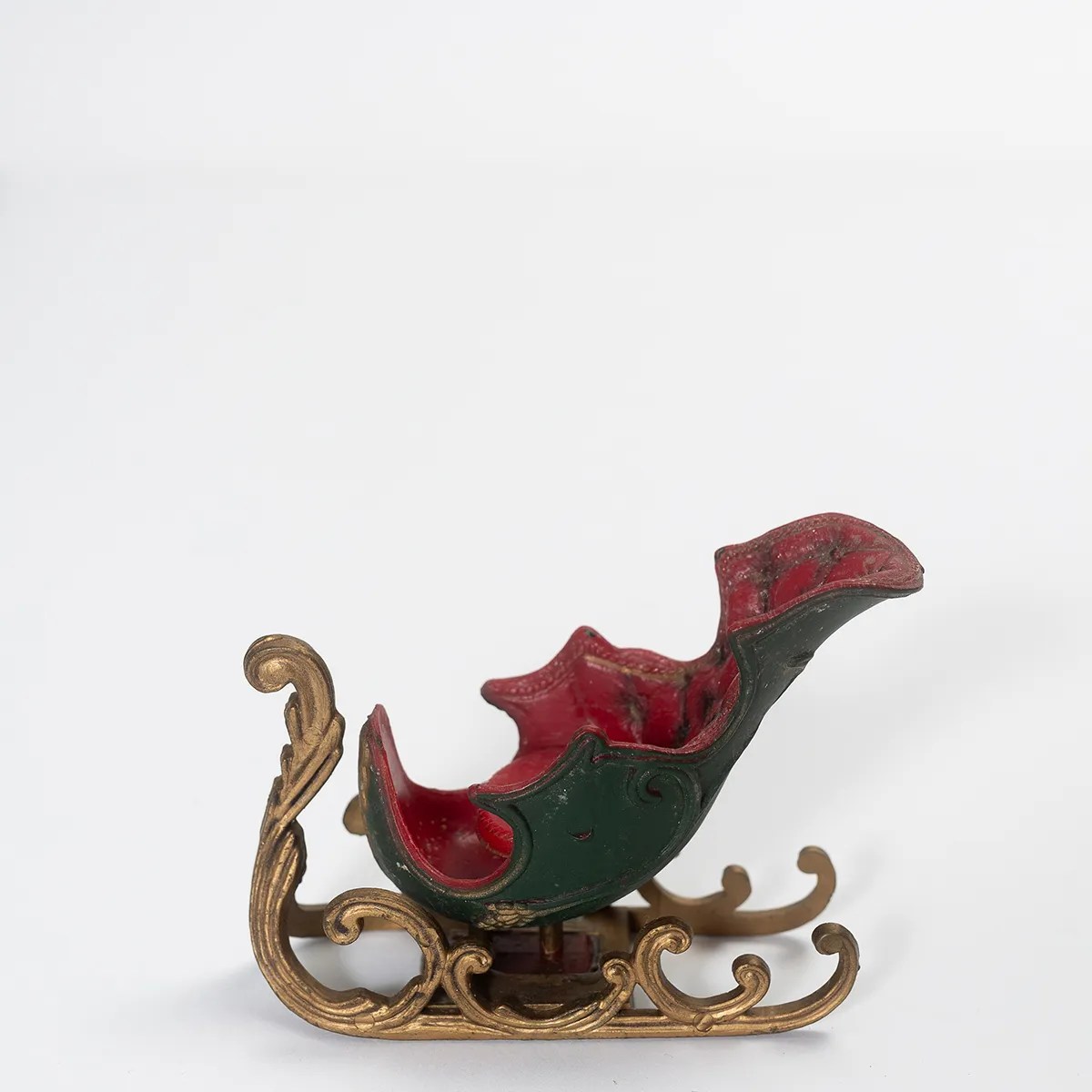 Vintage Santa Sleigh Christmas ornament