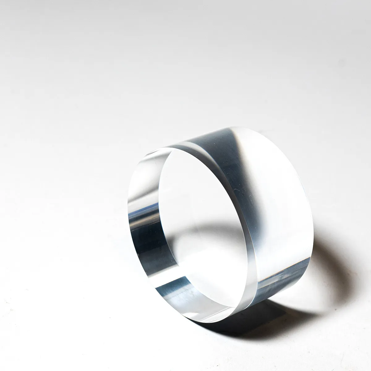 Riser: Clear Acrylic Short Cylinder