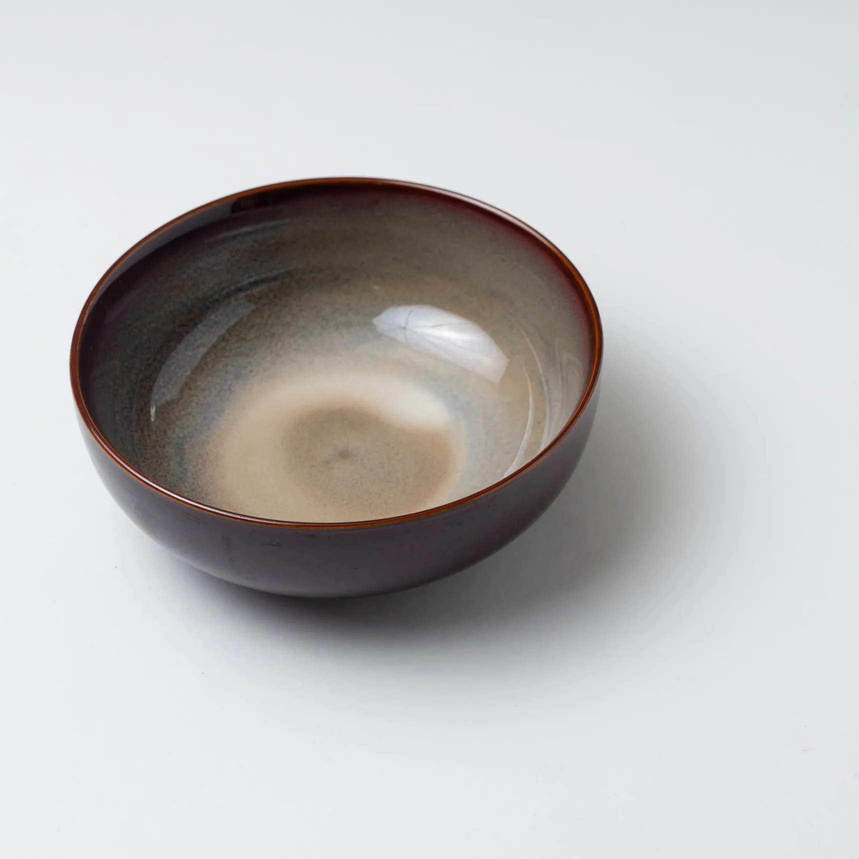 Large Brown and Cream Soup Bowl - 2.5" x 6.5"