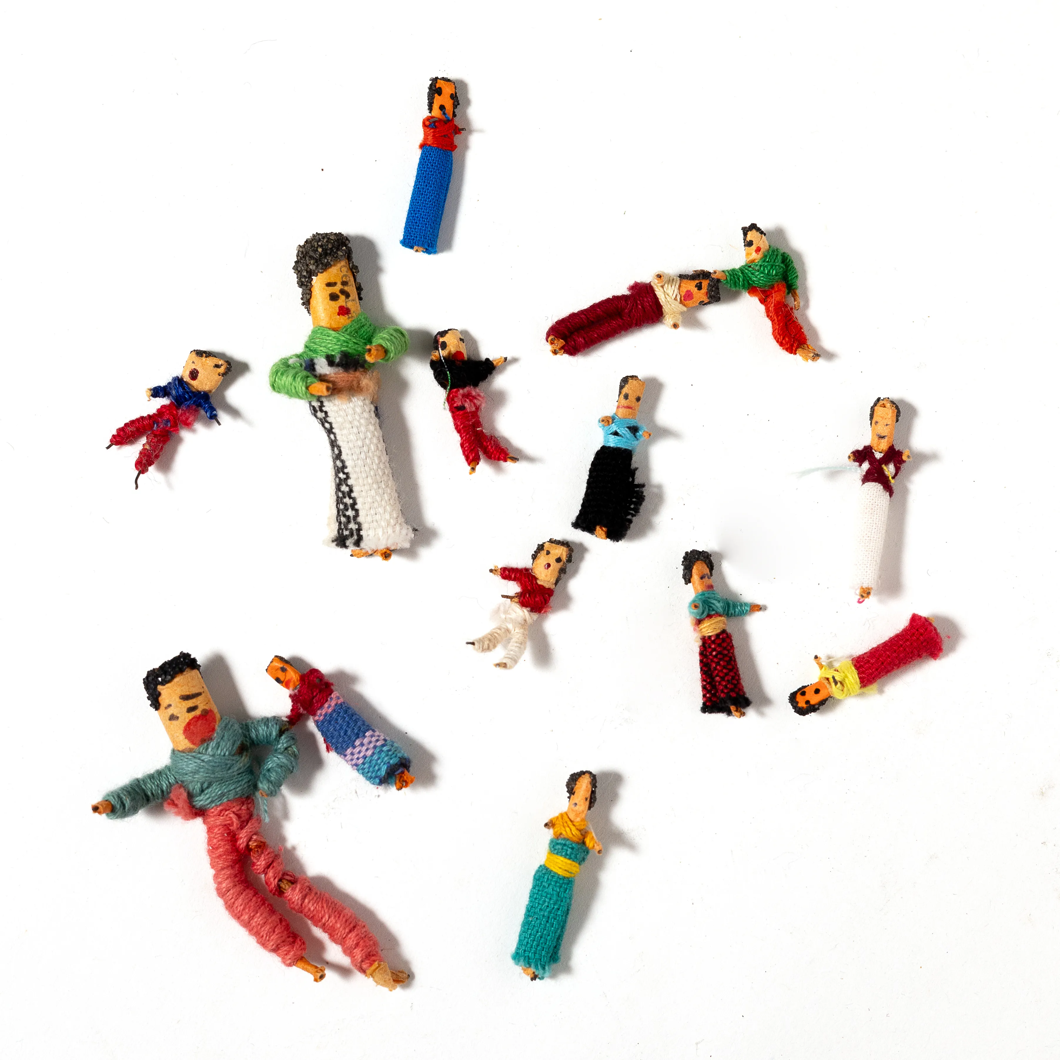 Vintage Guatemalan Worry Dolls Set
