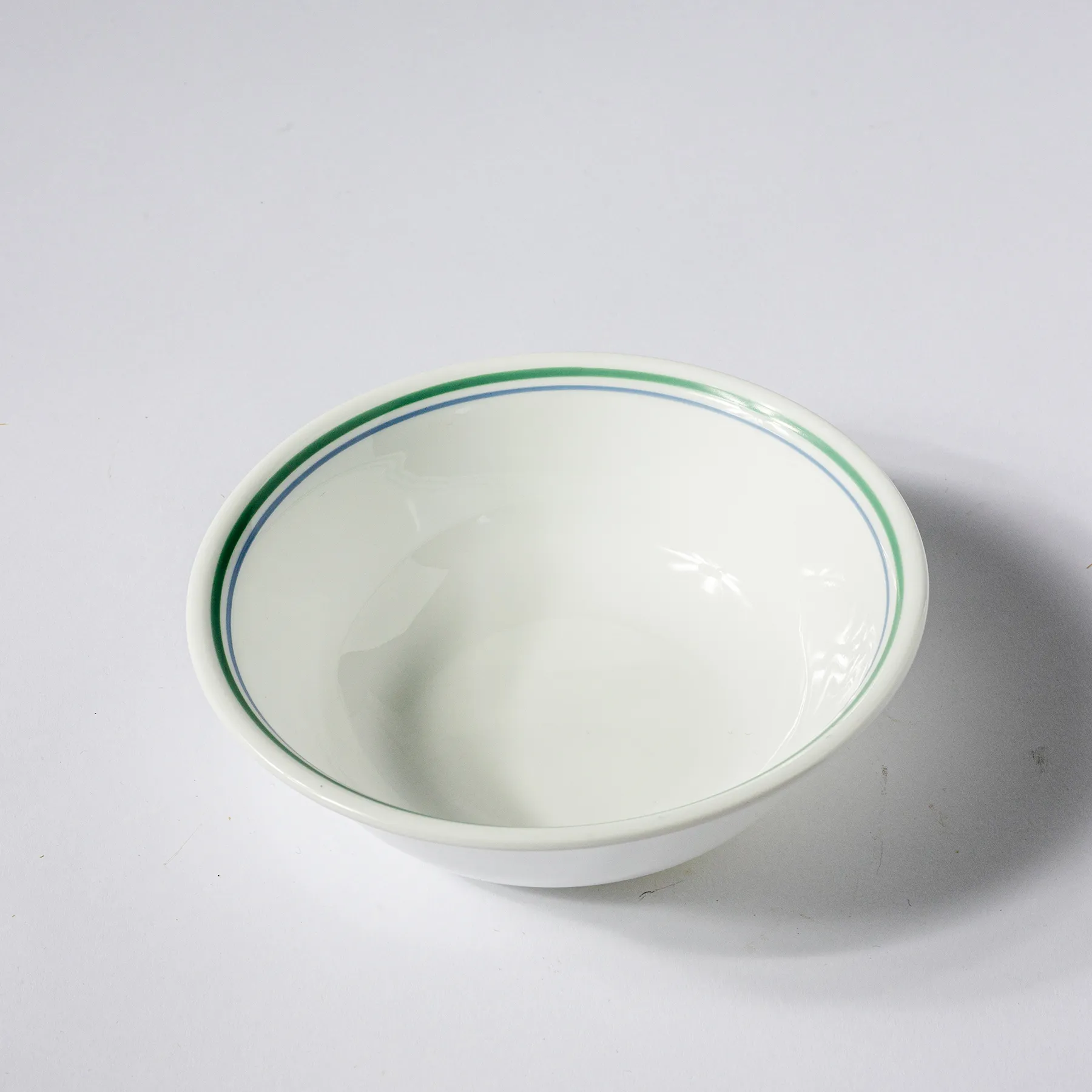 Medium Corelle Cereal Bowl Green Rim - 6.25
