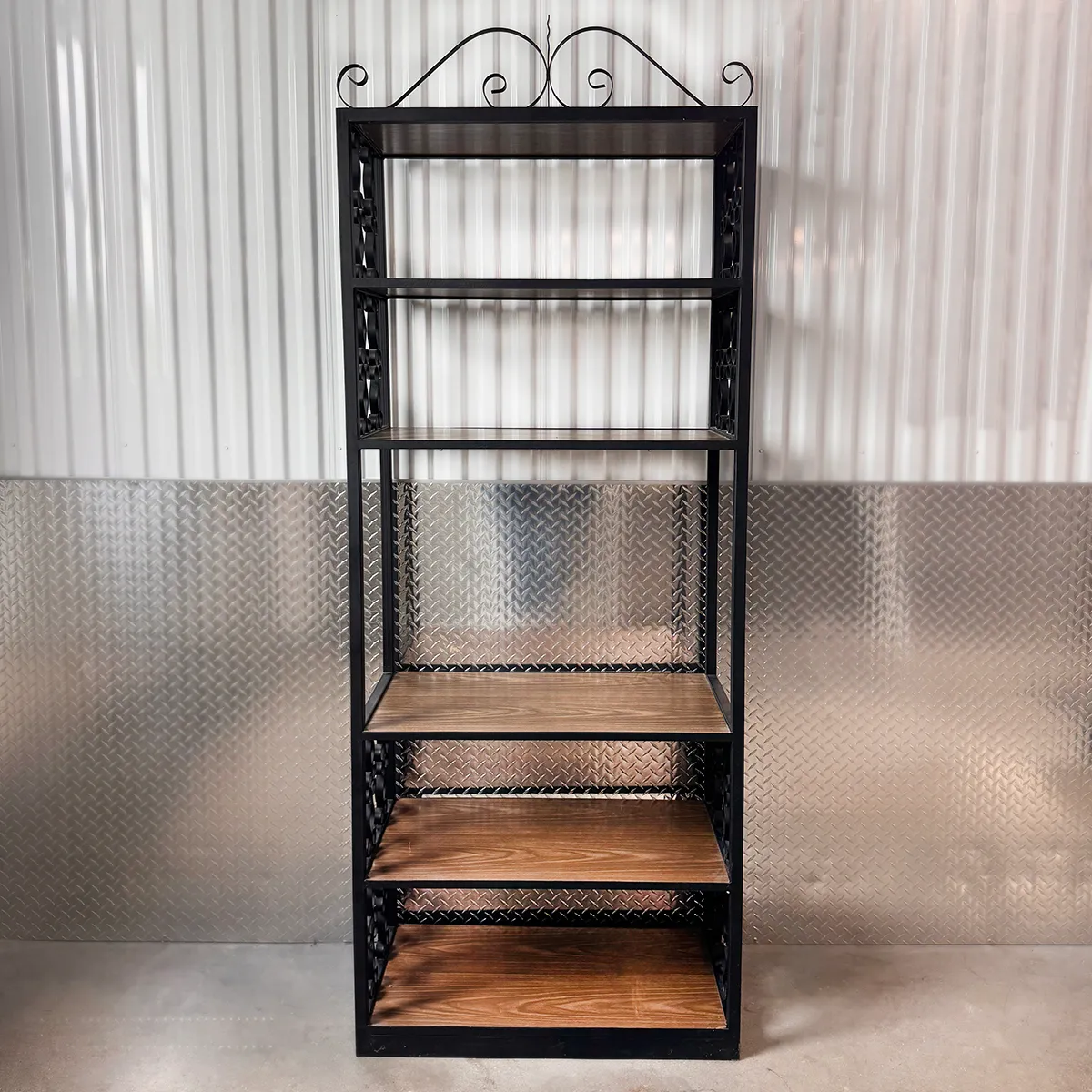 Vintage 1970 Black Iron and brown wood shelves, wrought iron shelf, furniture