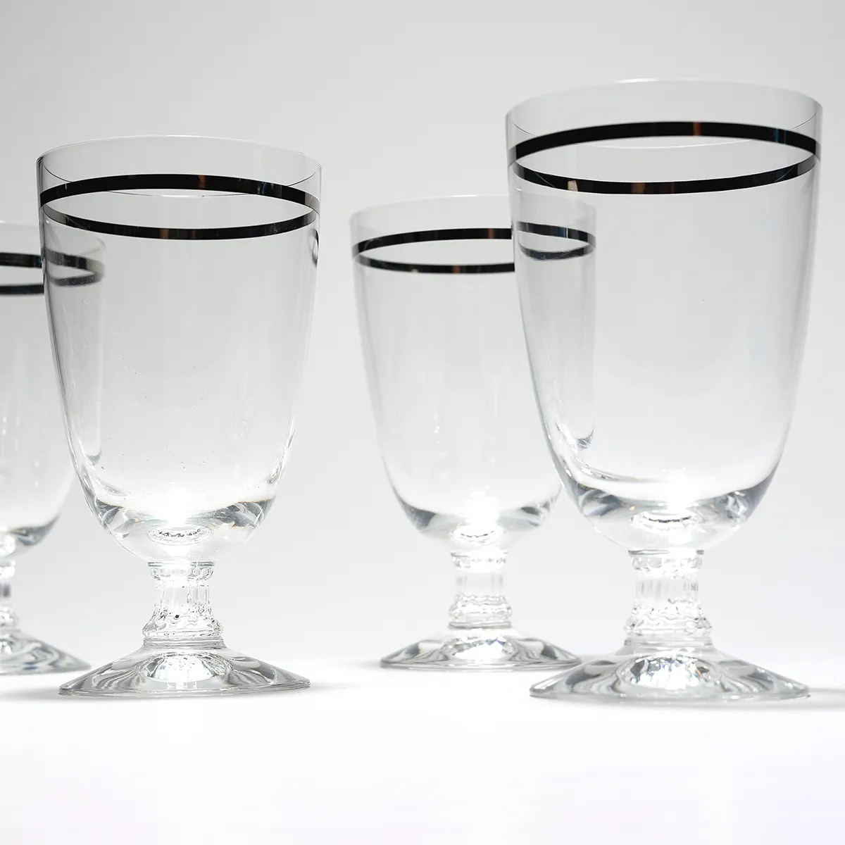 Art Deco - Mid Century Modern Crystal Ice Tea Glass with Platinum Sliver stripe around the Edge Short Stemmed water Goblet