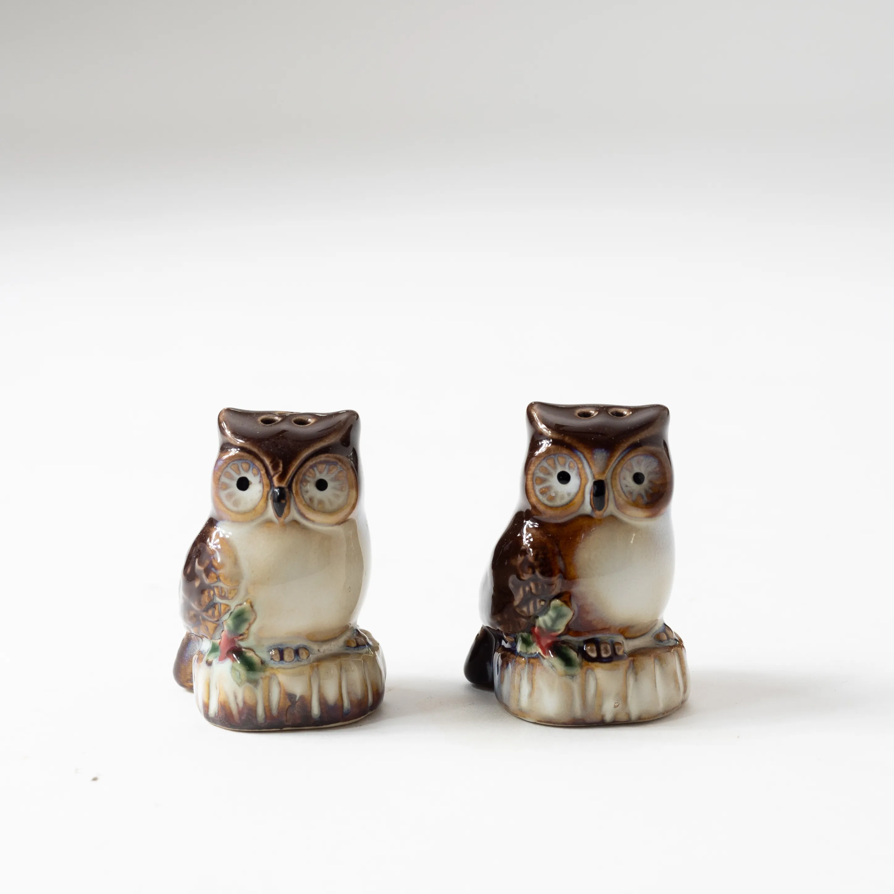 Vintage Ceramic Brown Owl Pair Salt and Pepper - 2.5"