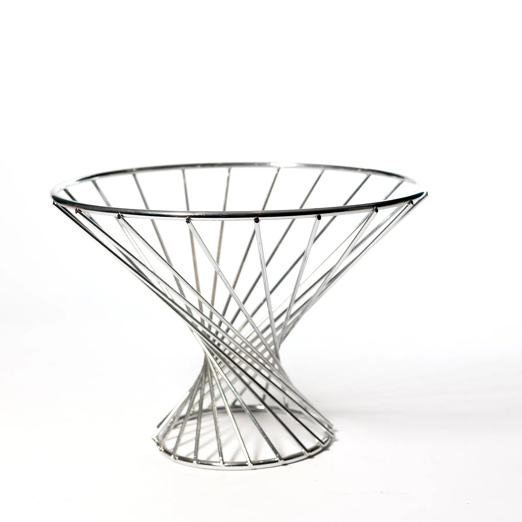 Metal Wire Fruit Bowl Decorative Basket - 14" x 7"