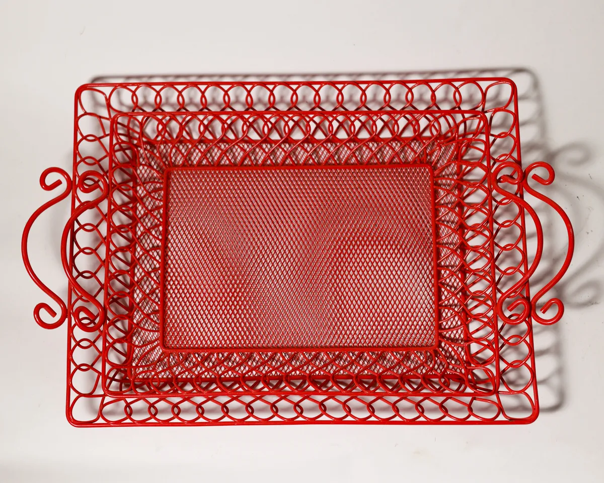 Red Wire Mesh Decorative Tray Scroll Handle