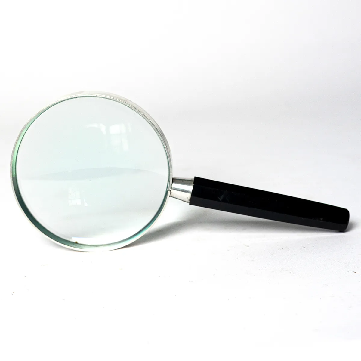 Magnifying Glass with Black Bakelite Handle Vintage 1960s 
