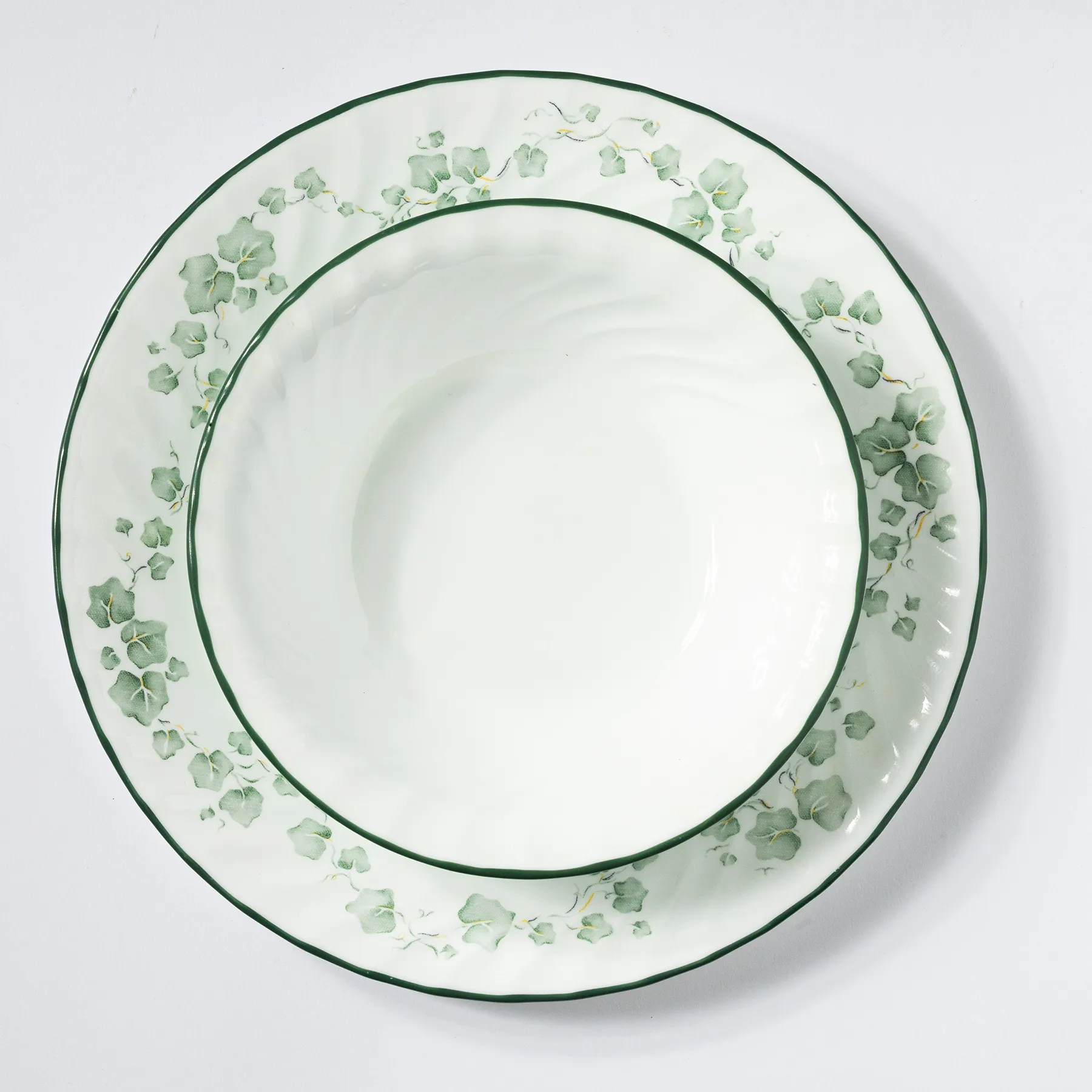 Corelle by Corning White ribbed plates with Ivy print Soup - 7.25 x 1.75"