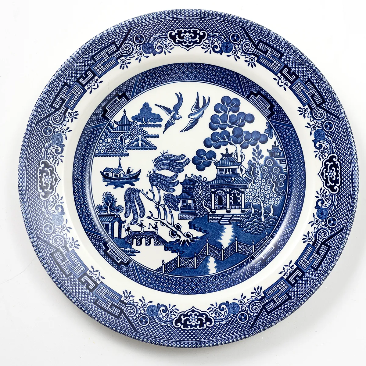 Blue Willow Plate, Asian design and scenes - 10.75"