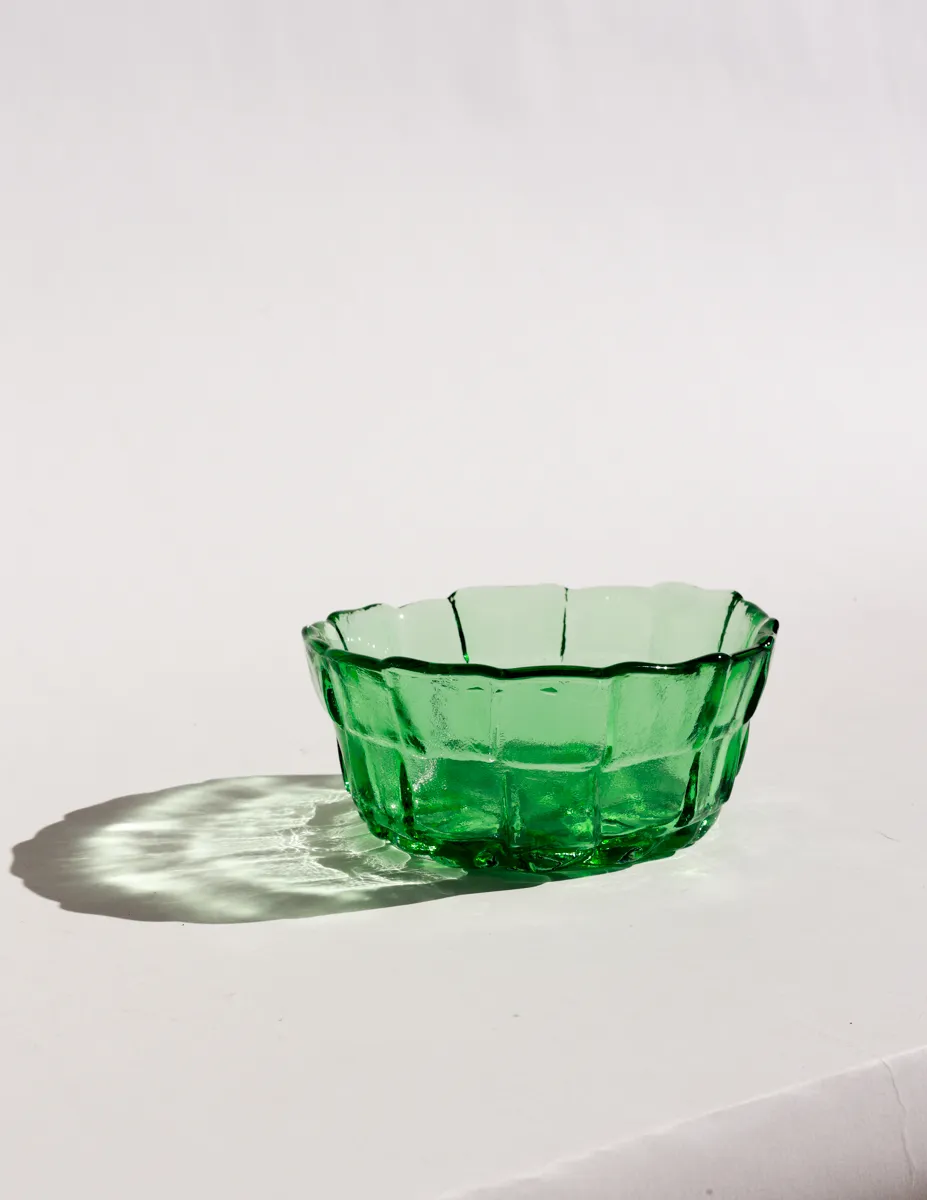Vintage Clear Green Glass Woven Basket Embossed Pattern Bowl --- Retro Colorful Glassware Large Serving Display Dish --- Groovy Home Decor