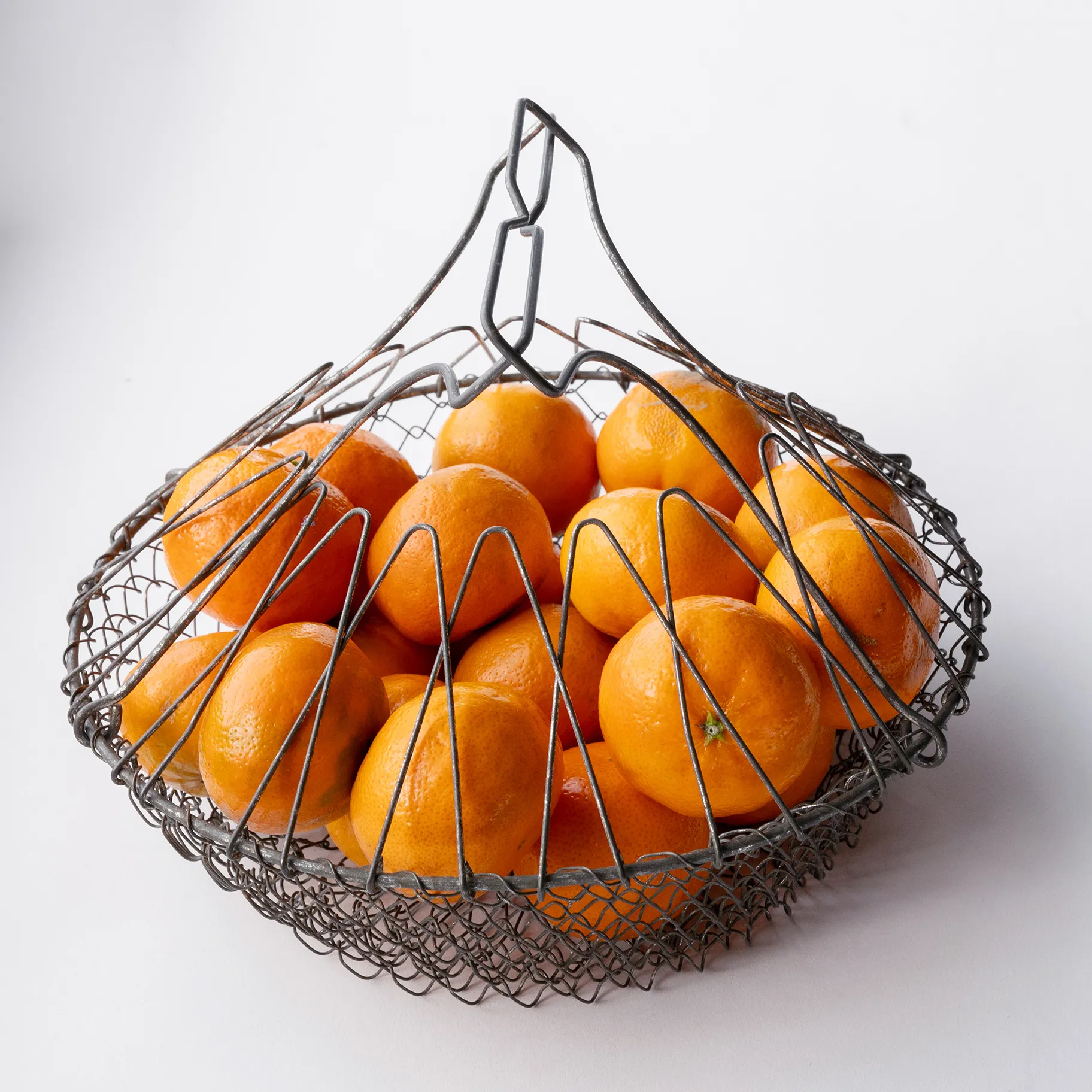 Vintage French Egg Collecting Basket, Patina, Fruit and Vegetable Cleaning basket