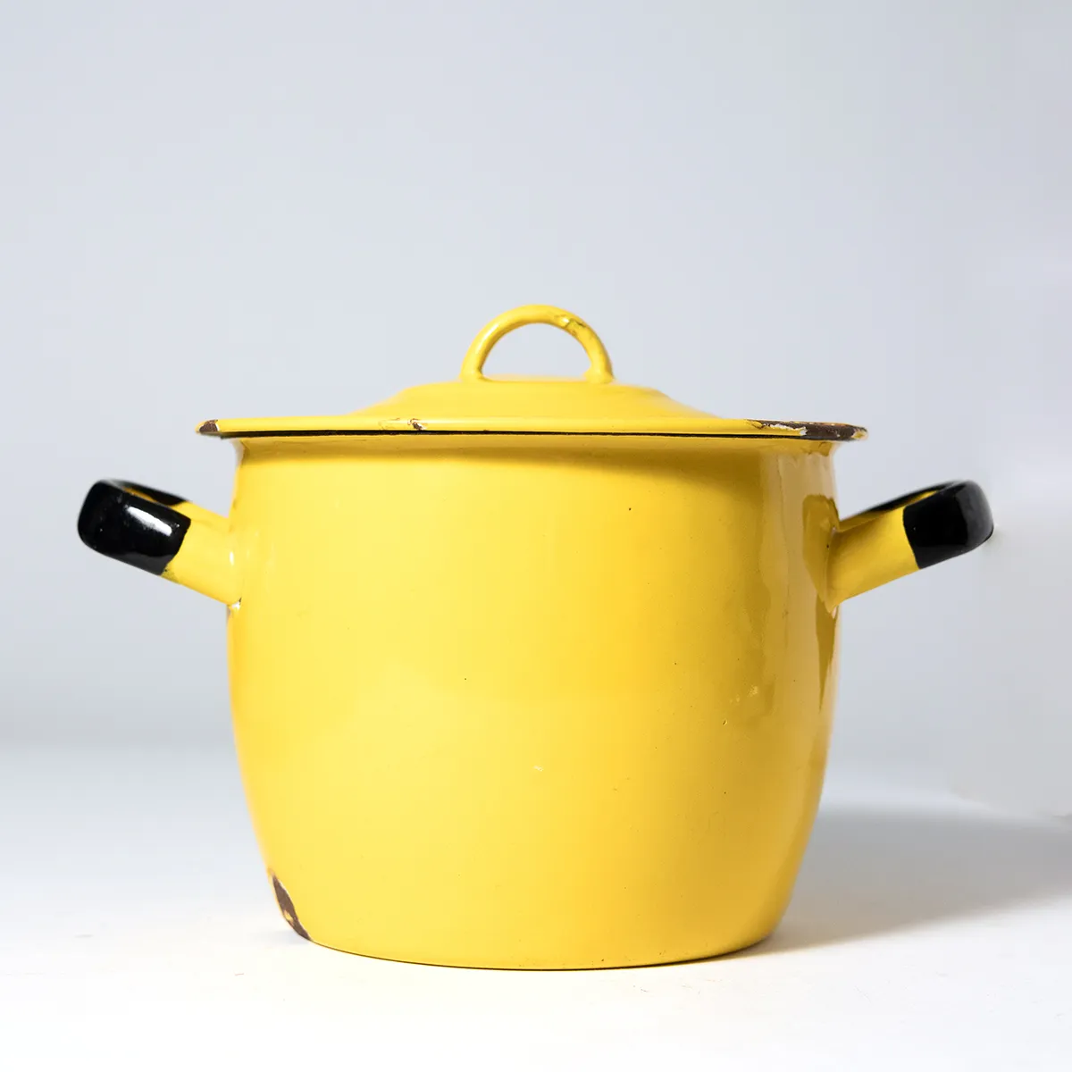 Vintage 1940's Poland Enamelware Yellow Stock Pot Pan with Lid and black handles, One Quart