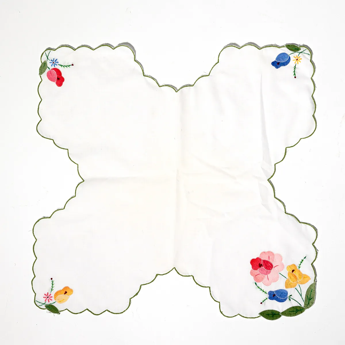 Hand Made Bread Basket Liner X shaped White Linen with scalloped edge and embroidered flowers at the corners