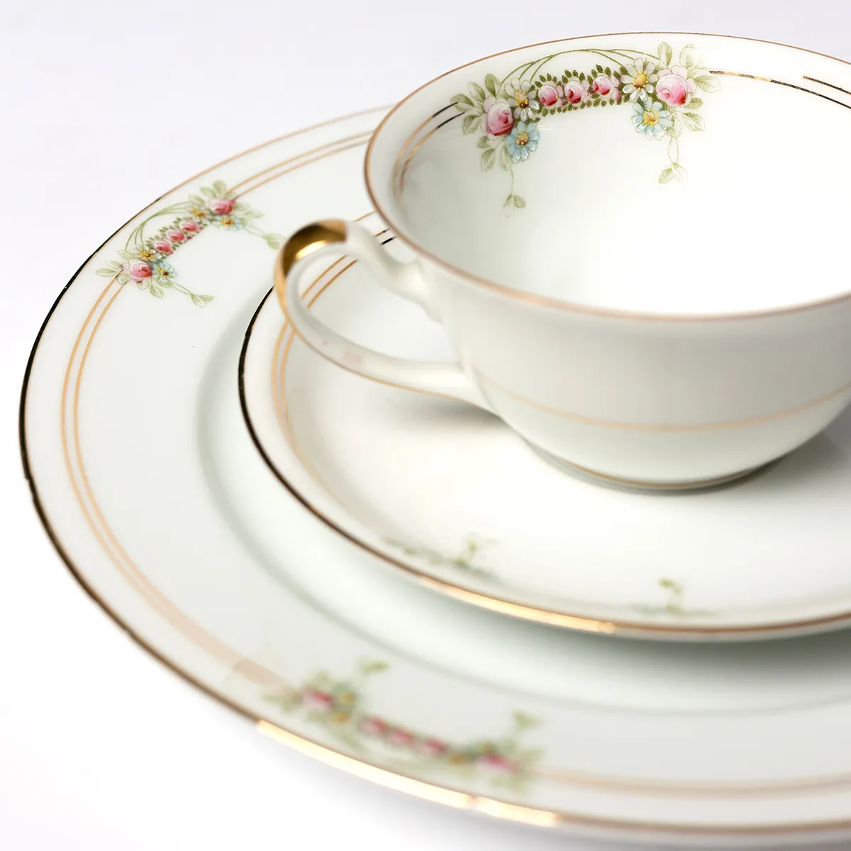  krautheim selb bavaria Fine China Set Simple Pink Flowers Gold Paint around the rim